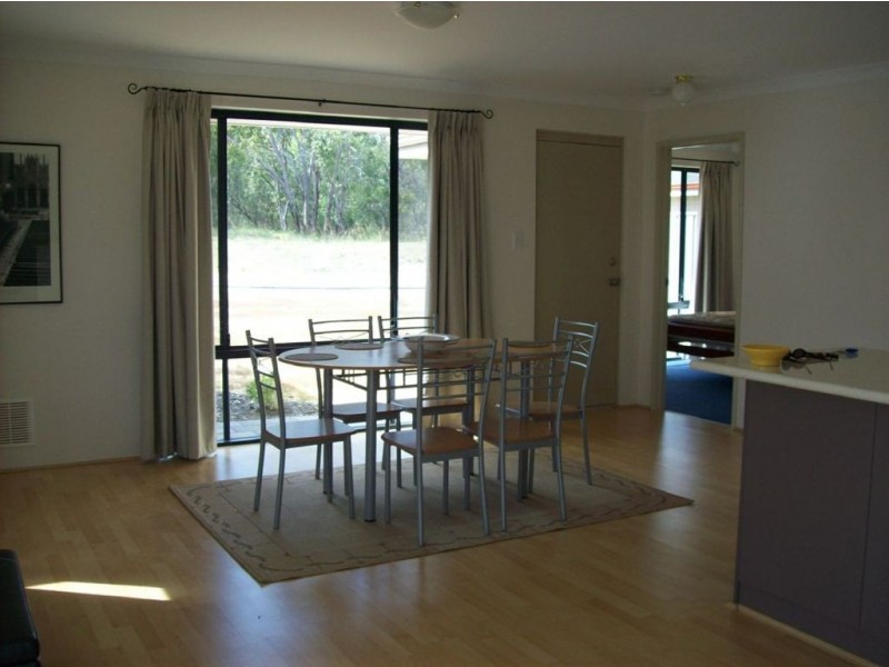 16 Barclay, Australind WA 6233