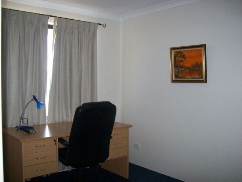 16 Barclay, Australind WA 6233