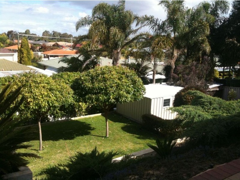 24 Parkfield Way, Australind WA 6233
