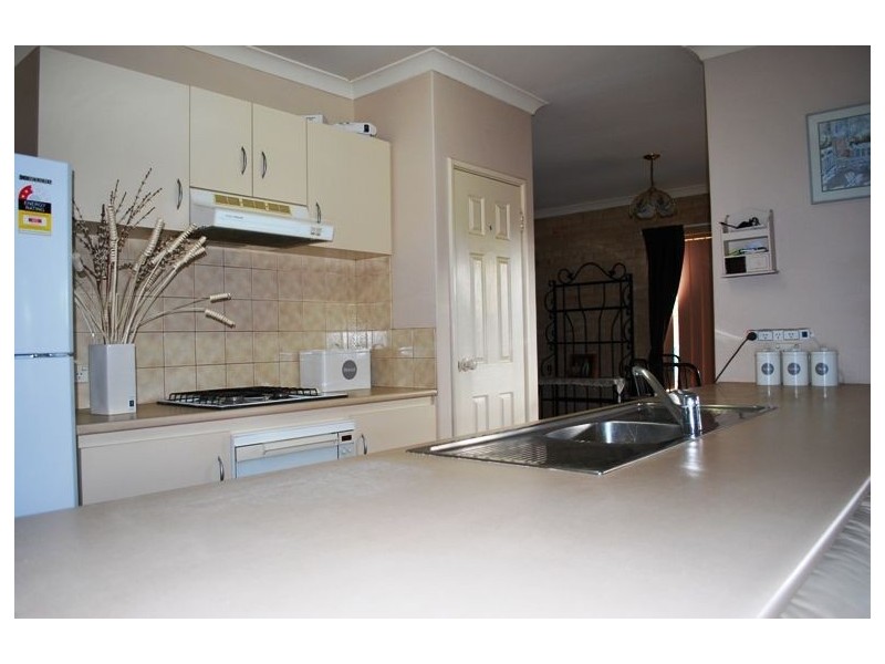 2/47 Minninup Road, Bunbury WA 6230