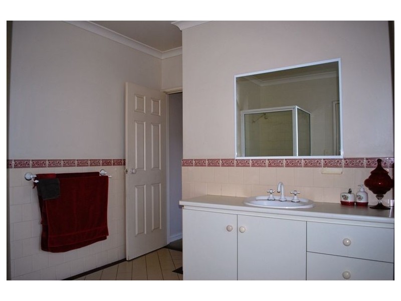 2/47 Minninup Road, Bunbury WA 6230