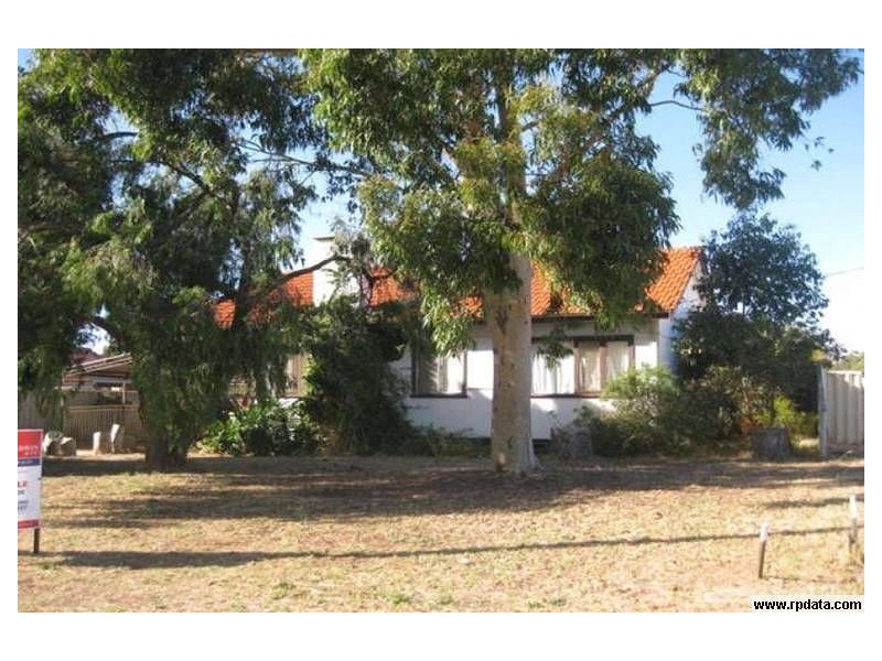 47 Hands Ave, Carey Park WA 6230