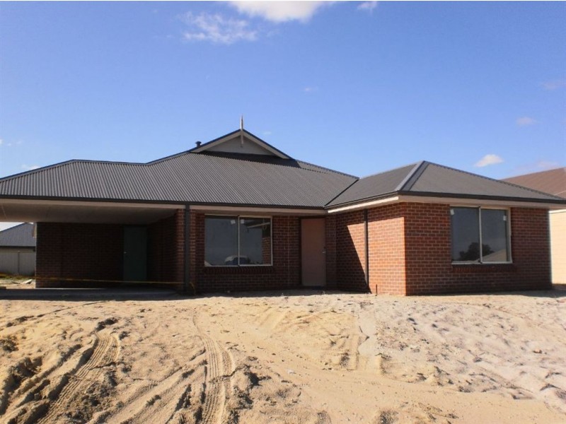 13 Pluto Dr, Australind WA 6233