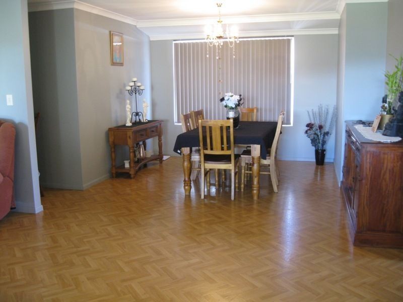 6 Thompson Place, Australind WA 6233