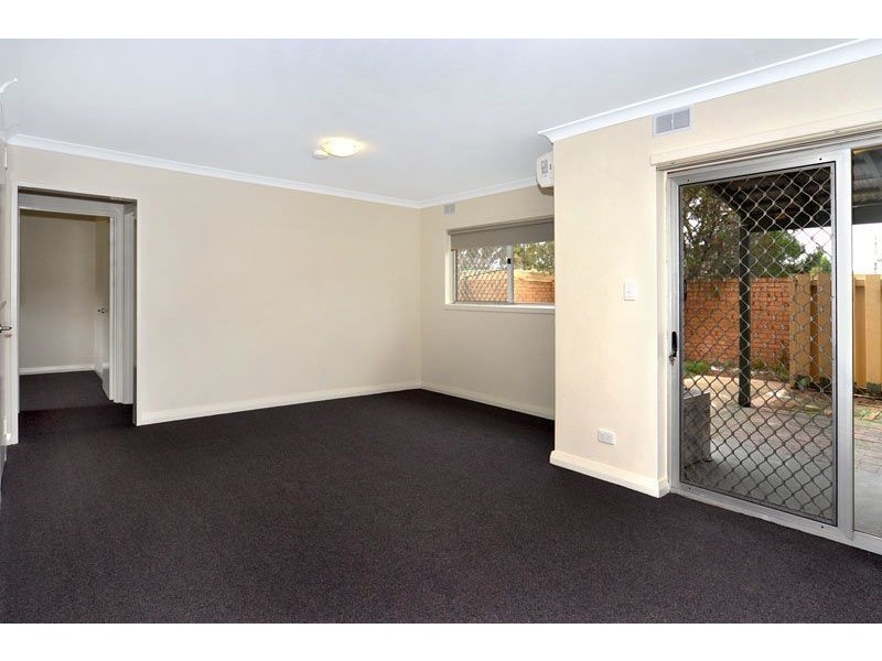 1 Stallard Place, Withers WA 6230