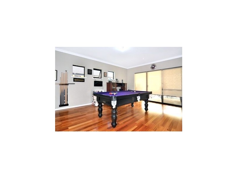 16 Jubilee Road, Glen Iris WA 6230