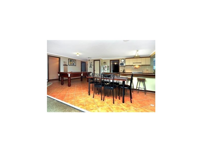 2 Dudley Drive, Bunbury WA 6230