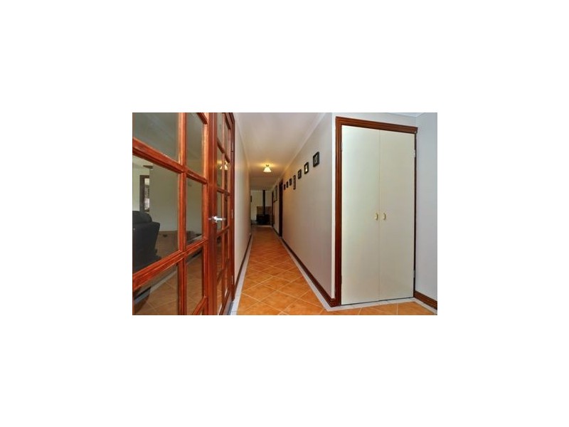 2 Dudley Drive, Bunbury WA 6230