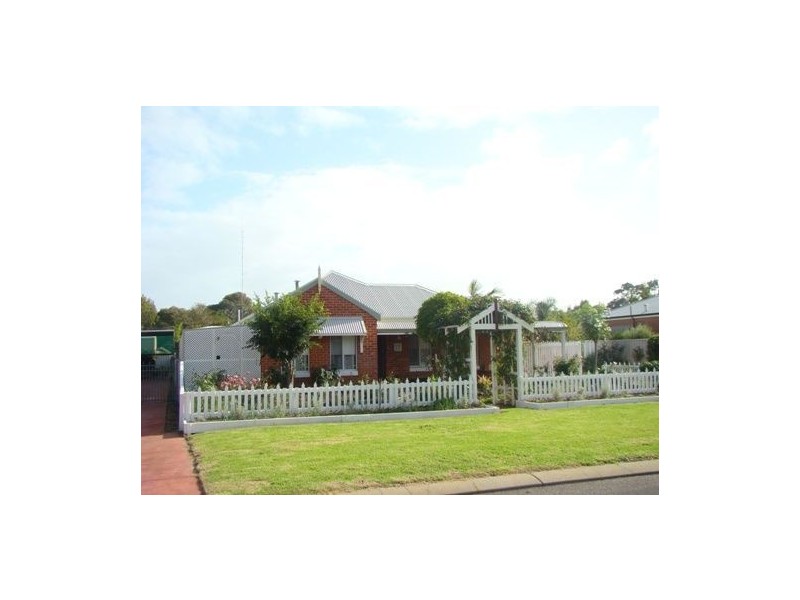 17 Boyona Place, Boyanup WA 6237