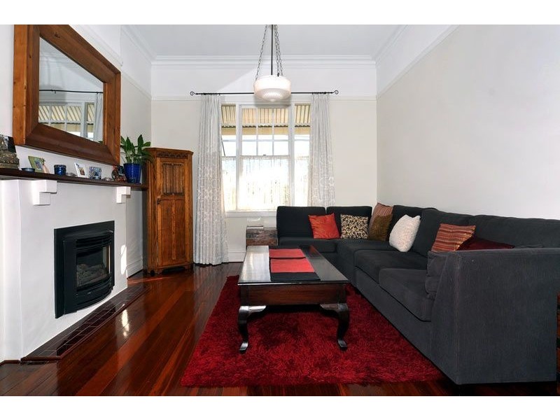 7 Hayes Street, Bunbury WA 6230