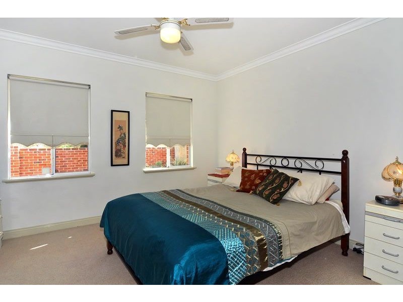 19 Dixon Street, Carey Park WA 6230