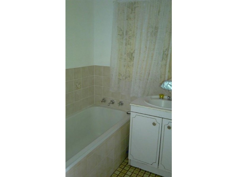 7 Swanstone Street, Collie WA 6225