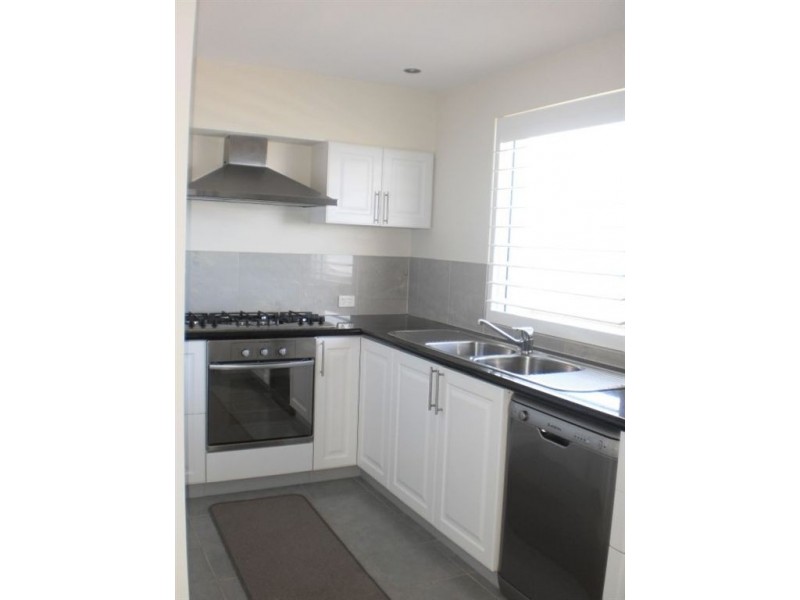 3/99 Ocean Drive, Bunbury WA 6230