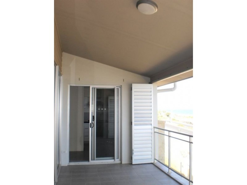 3/99 Ocean Drive, Bunbury WA 6230