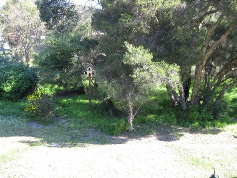 16 Reef Place, Australind WA 6233