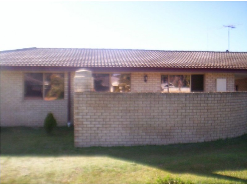 4b Garfield Drive, Australind WA 6233