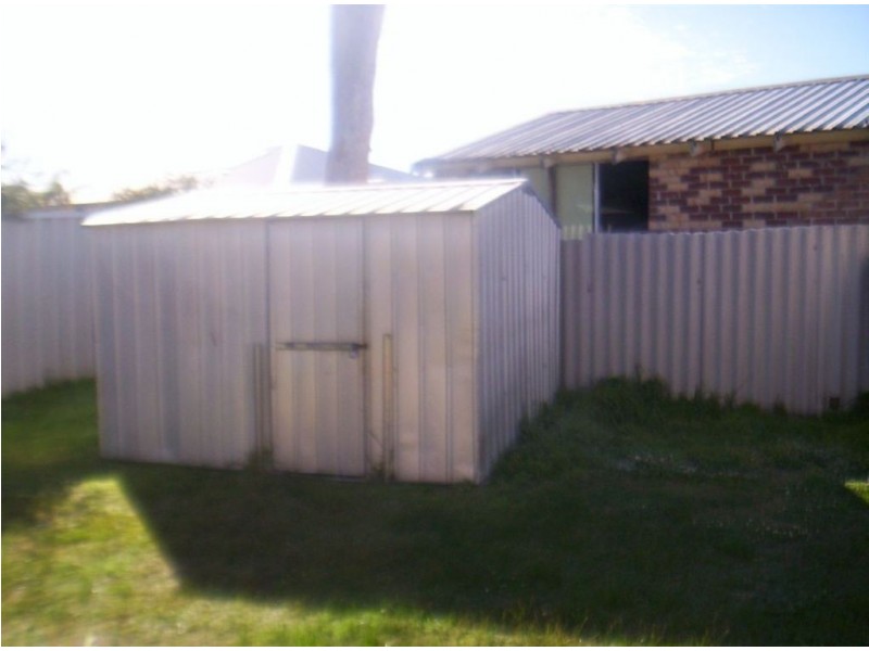 4b Garfield Drive, Australind WA 6233