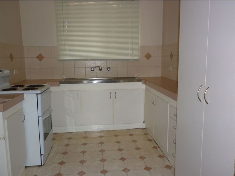 11/12 Austral Parade, East Bunbury WA 6230