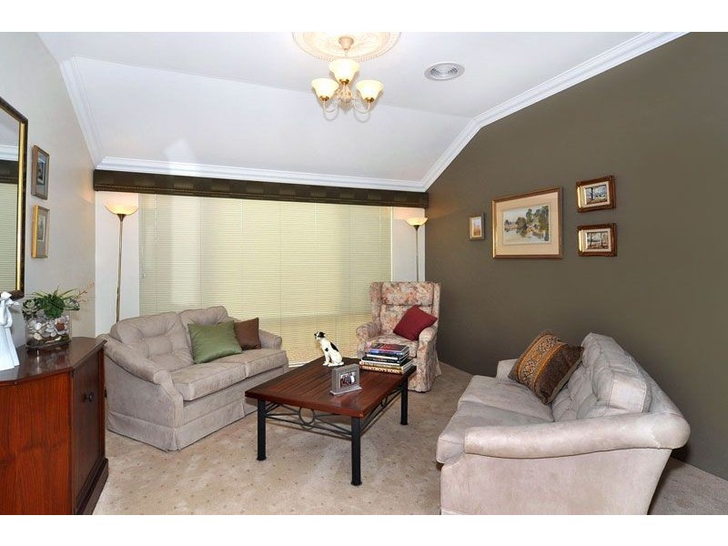 8 Antelope Turn, Dalyellup WA 6230