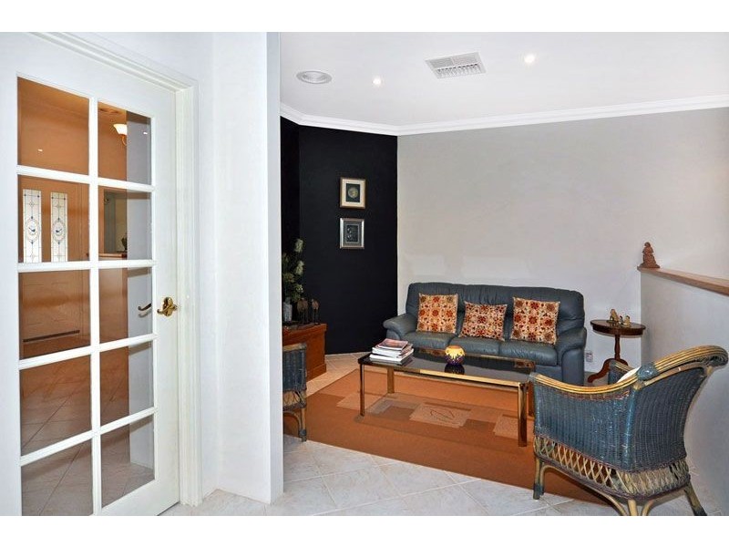 8 Antelope Turn, Dalyellup WA 6230