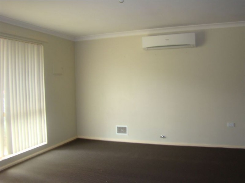 22 Glover Street, Withers WA 6230