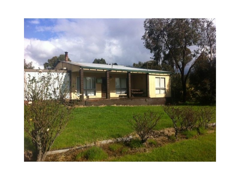 49 Palmer Road, Collie WA 6225