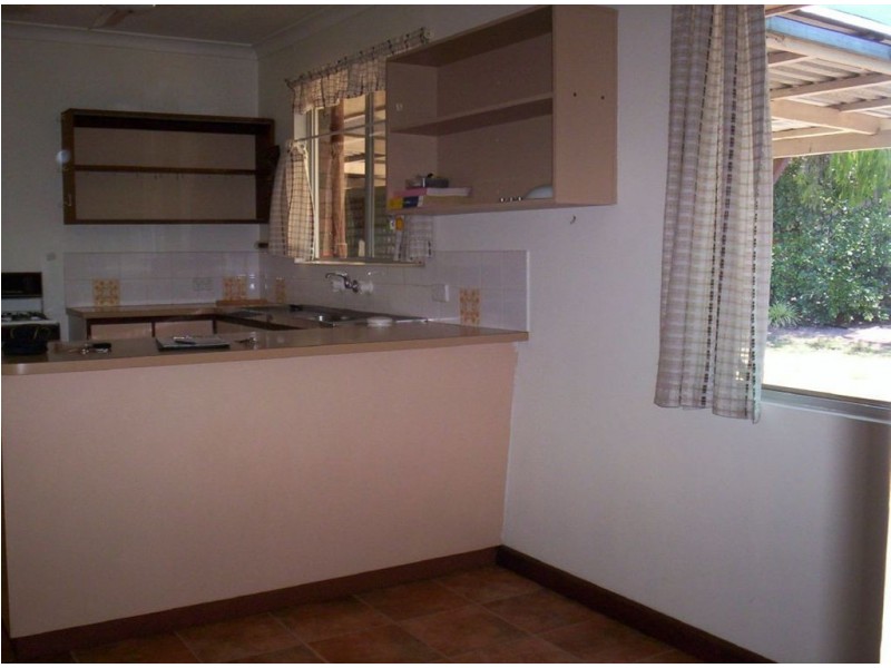 16 Hamilton Road, Eaton WA 6232