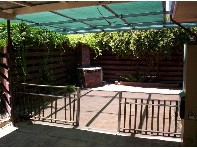 16 Hamilton Road, Eaton WA 6232