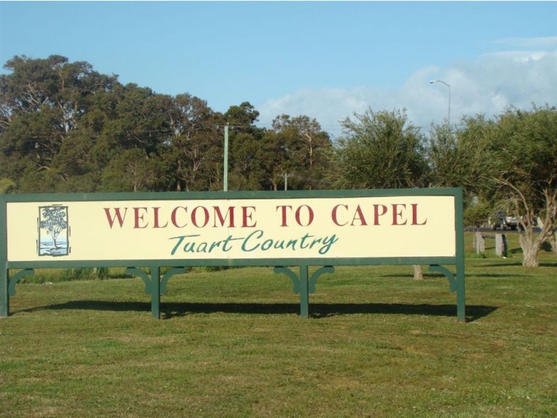 1/60 Capel Drive, Capel WA 6271