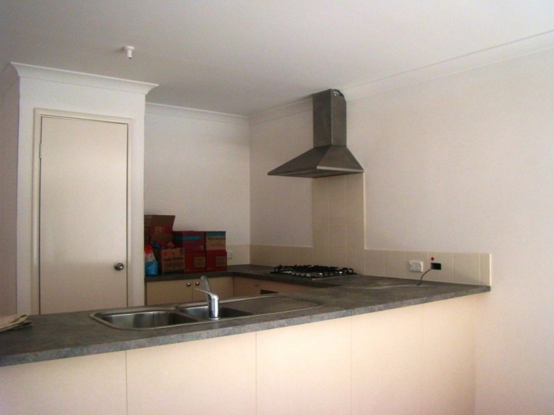 2/60 Capel Drive, Capel WA 6271