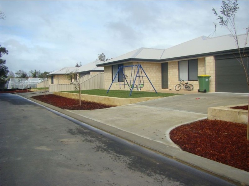 4/60 Capel Drive, Capel WA 6271