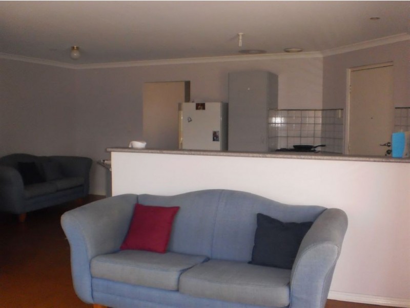 20 Scarlet Drive, Glen Iris WA 6230