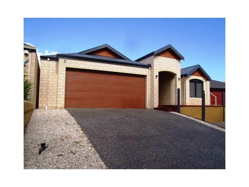 20 Polwarth Cct, Eaton WA 6232
