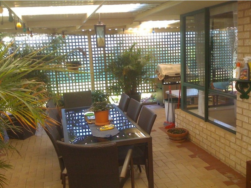 10 Litham Place, Pelican Point WA 6230