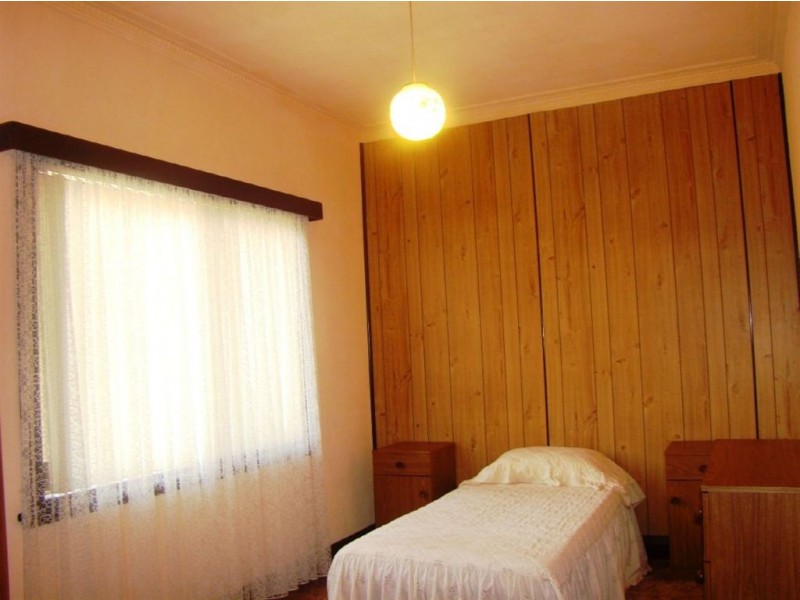 18 Mitchell Crescent, Carey Park WA 6230