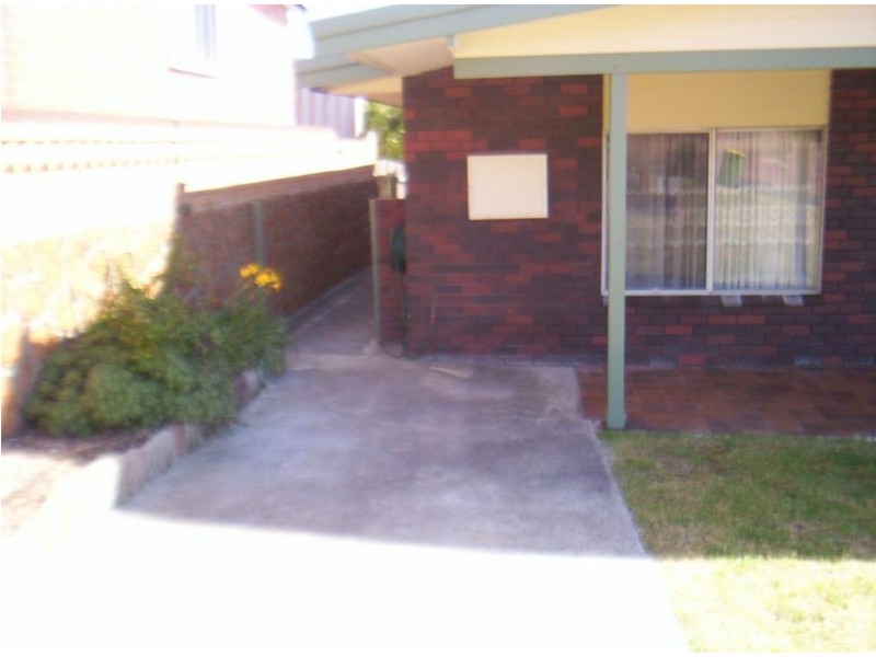 2 Hoylake Avenue, South Bunbury WA 6230