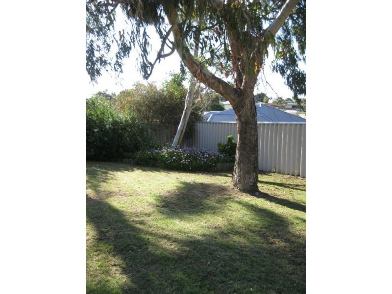 5 Brotherton Way, Australind WA 6233