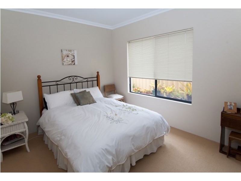 9 Tobar Road, Dalyellup WA 6230