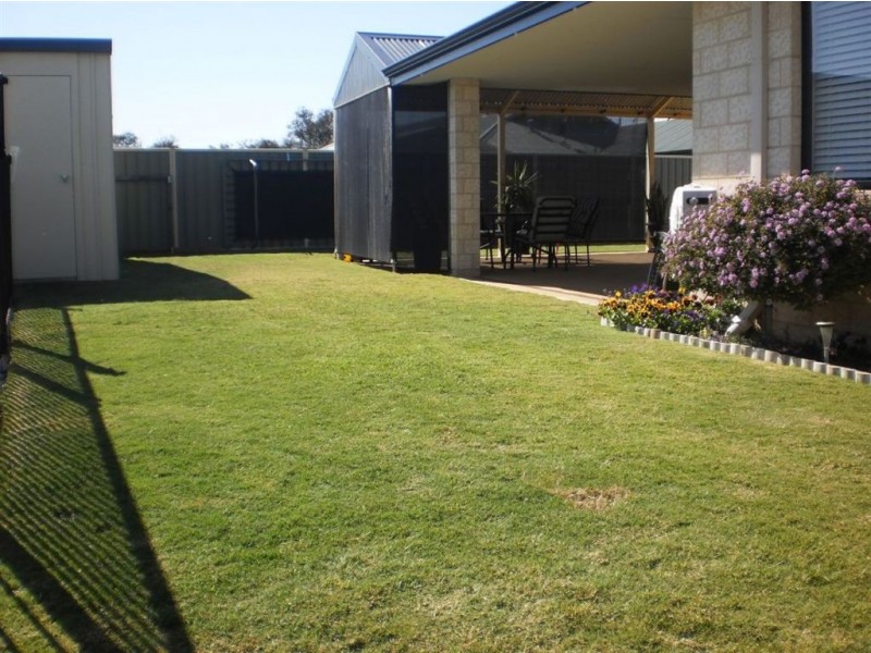 36 Carna Bay, Australind WA 6233