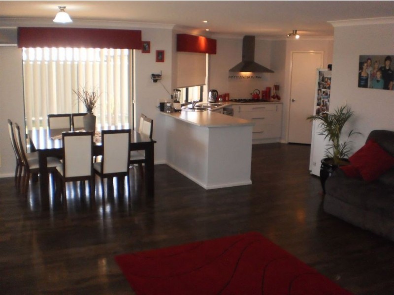 36 Carna Bay, Australind WA 6233