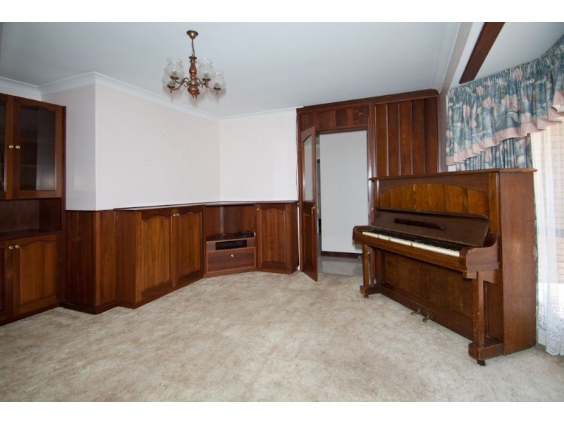 94 Paris Road, Australind WA 6233