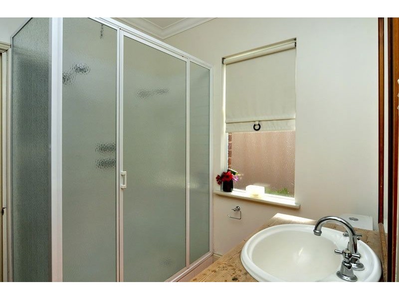 19 Dixon Street, Carey Park WA 6230