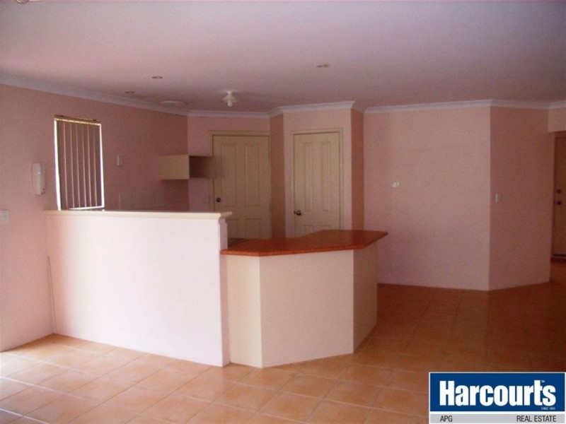 1/15 Wakefield Crescent, Australind WA 6233