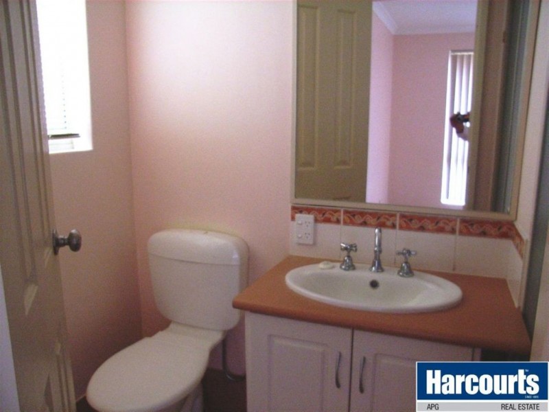 1/15 Wakefield Crescent, Australind WA 6233