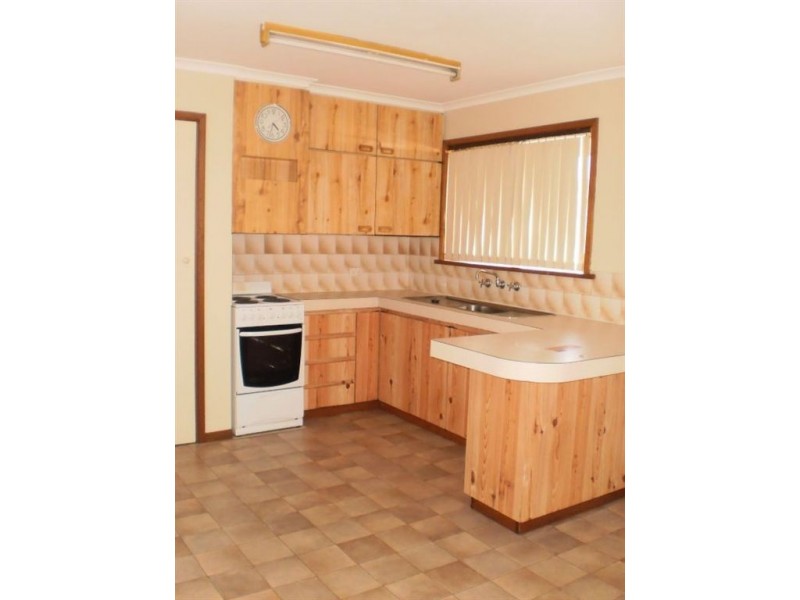 10 Clyde Street, Carey Park WA 6230