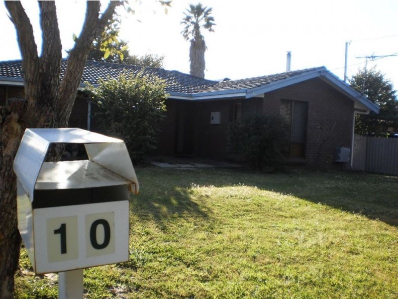 10 Clyde Street, Carey Park WA 6230