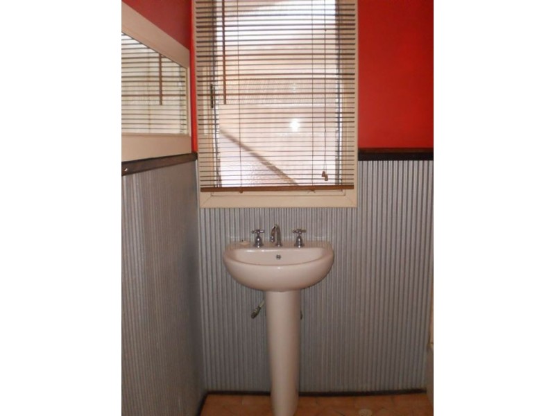 42 Moore Street, East Bunbury WA 6230