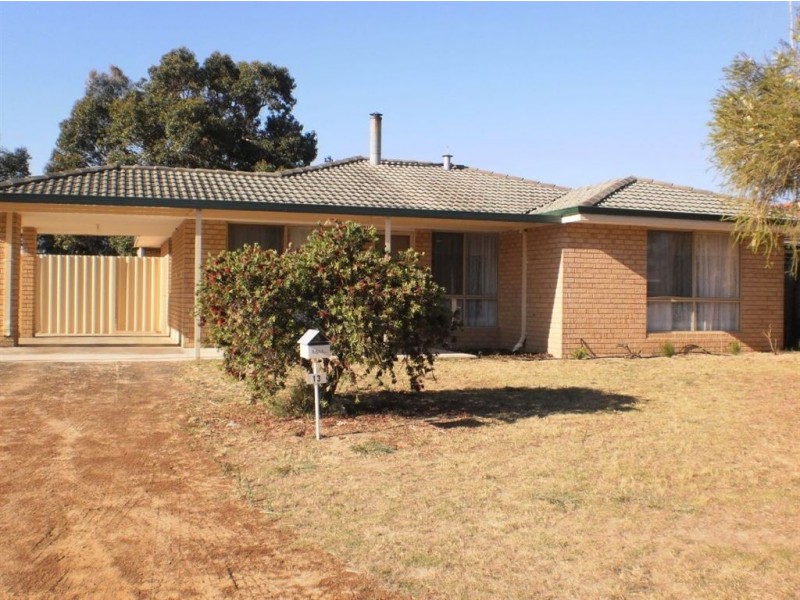 13 Kurrajong Circle, Glen Iris WA 6230