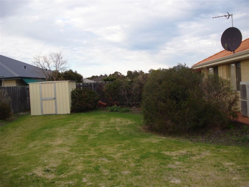 16 Sherwood Road, Australind WA 6233