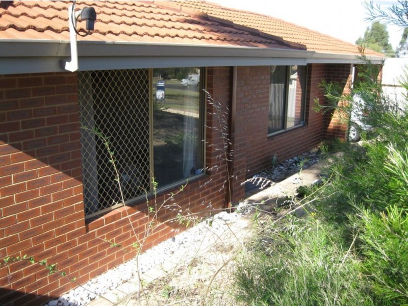 4 Usher Place, Australind WA 6233